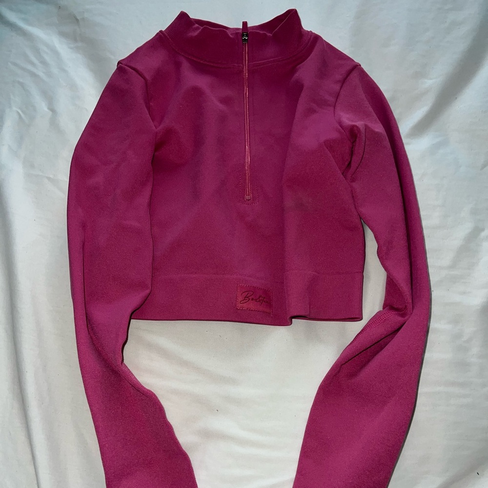 Bo & Tee long sleeve crop top